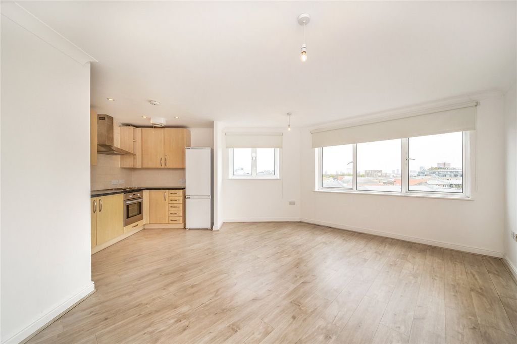 Property photo 1 of 8 Living Area/Kitchen