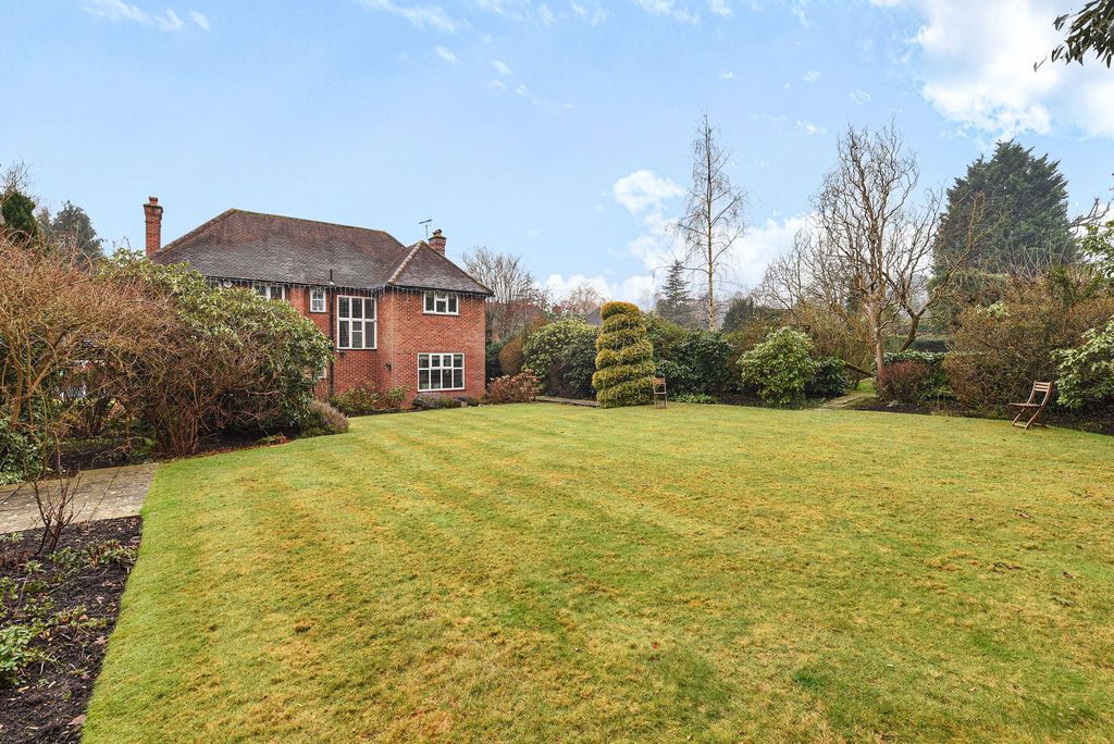 Property photo 2 of 18