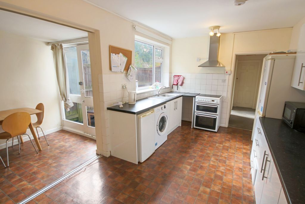 Property photo 2 of 11 Img_6935