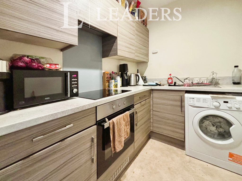 Property photo 1 of 6 1