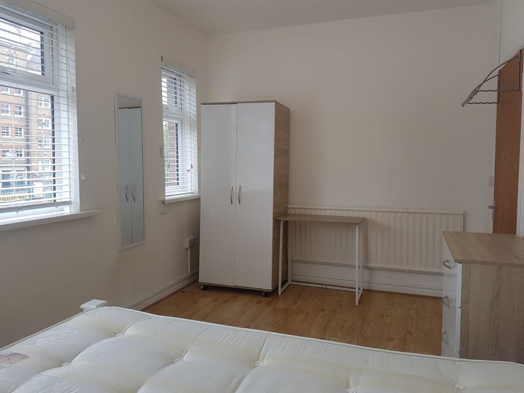 Property photo 1 of 3