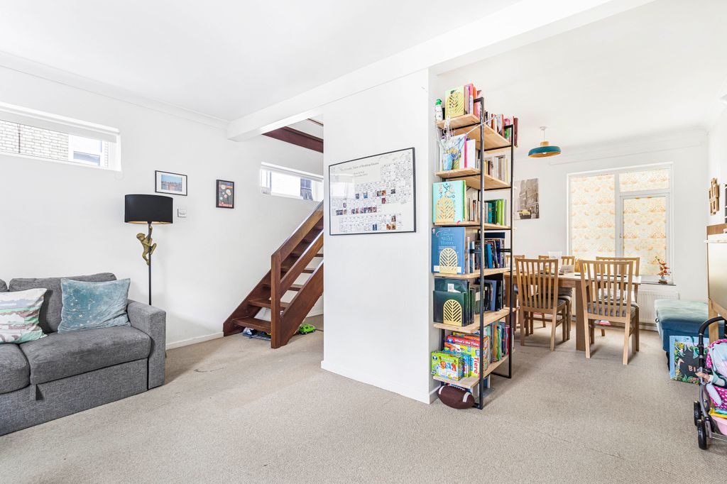 Property photo 3 of 18 1351416