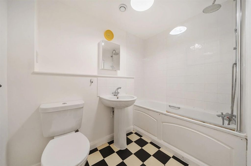 Property photo 3 of 10 Eyjidwnrzxqioijzagfyzxrvynv5Lxbyb2Qilcjrzxkioijwcm