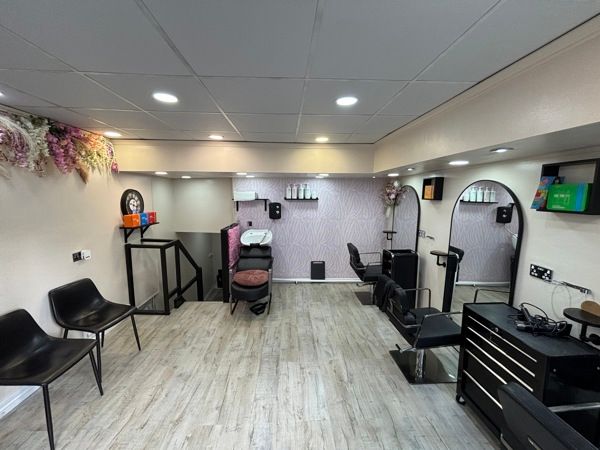 Property photo 3 of 6 Photo 5