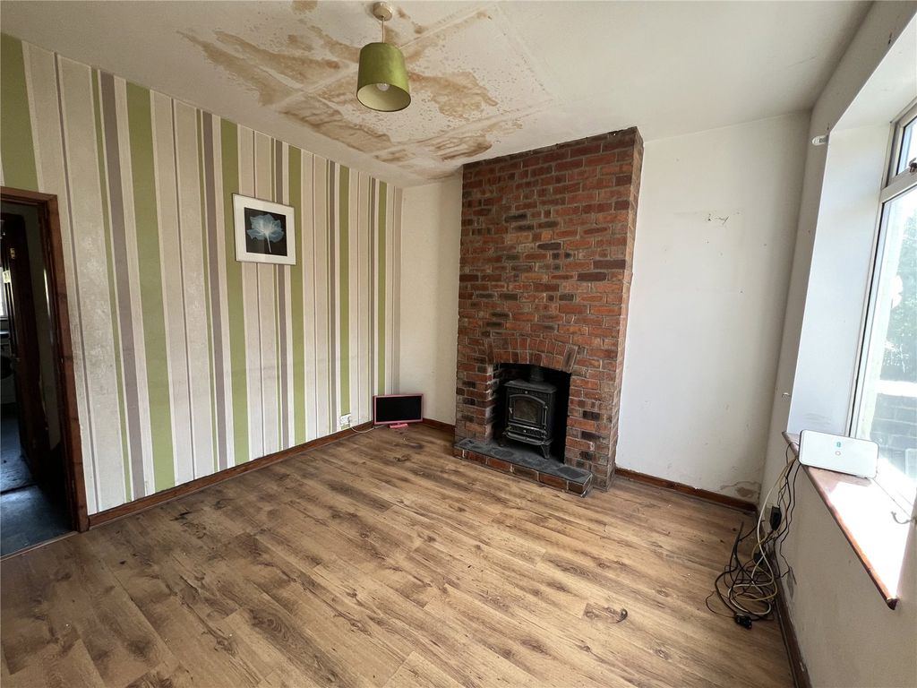 Property photo 2 of 5 Picture No. 09