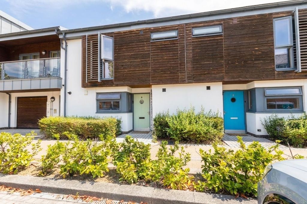 Property photo 1 of 15 Frontshot.Jpg