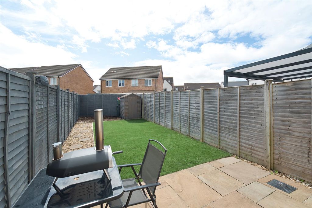 Property photo 2 of 16 Rear Garden