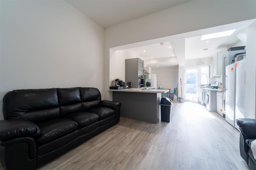 Property photo 3 of 23 Dsc07585.Jpg