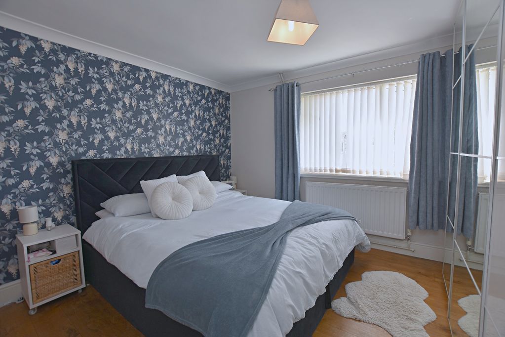 Property photo 3 of 16 Bedroom 1