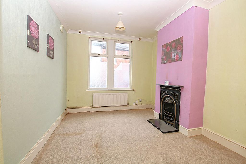 Property photo 2 of 8 Img_8916.Jpg