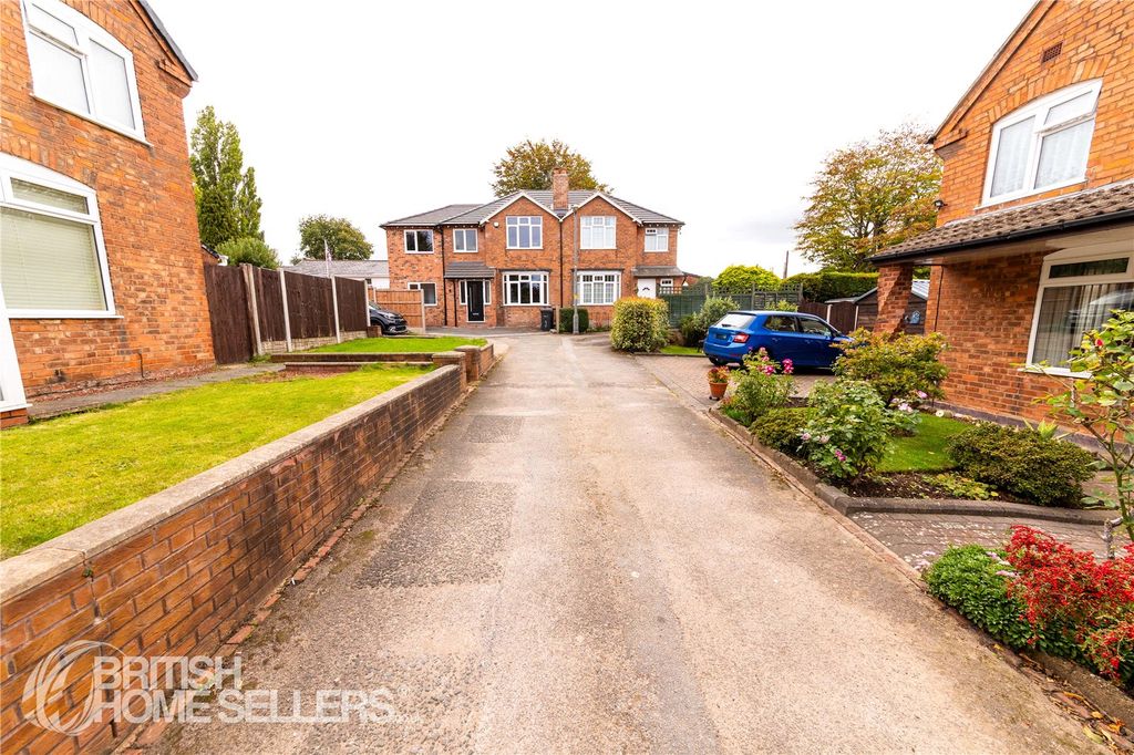 Property photo 2 of 40 Picture No. 28