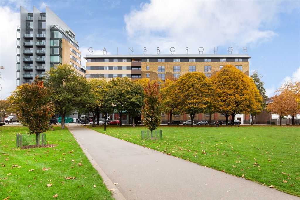 Property photo 2 of 18 Picture No. 39