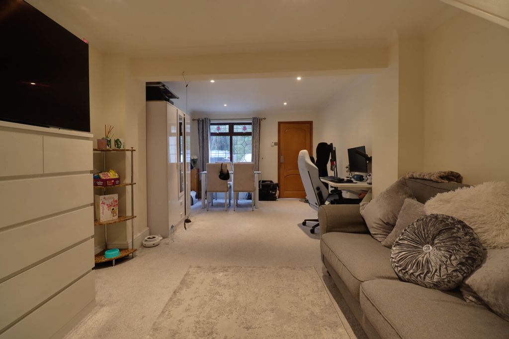 Property photo 3 of 18 Picture No. 36