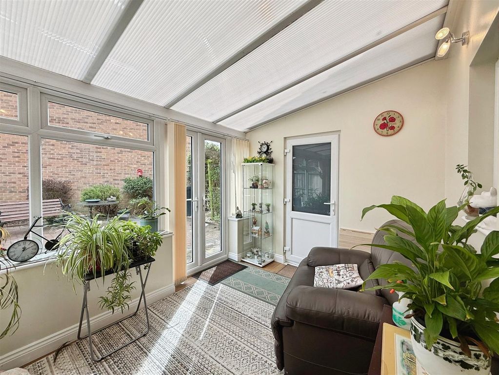 Property photo 3 of 25 Ef4E24c2-Image00005.Jpeg