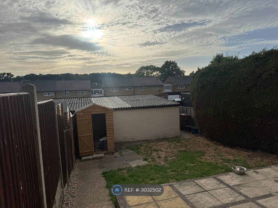Property photo 2 of 14 Back Graden 1