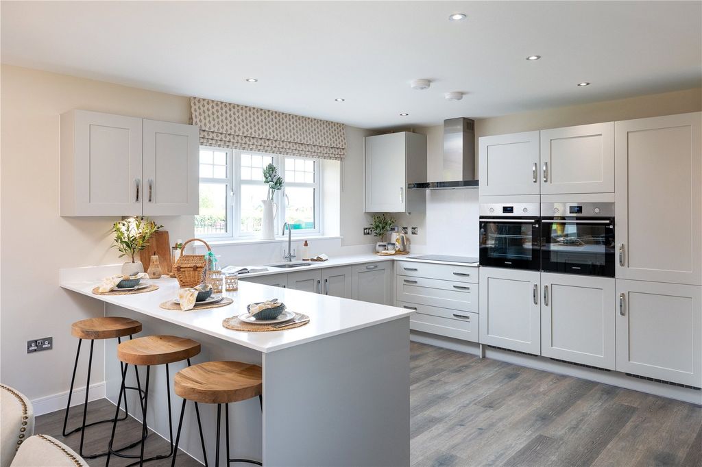 Property photo 2 of 8 Picture No. 07