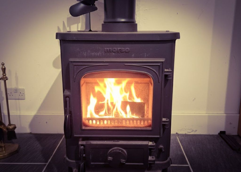 Property photo 3 of 22 Log Burner In Annex