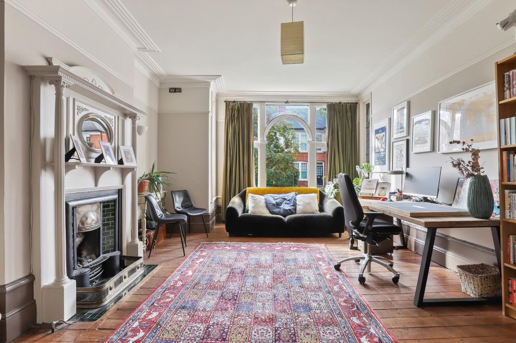 Property photo 3 of 20 06-A6Fbjhpropworld - 13 Bishopthorpe Road - 22 (1)