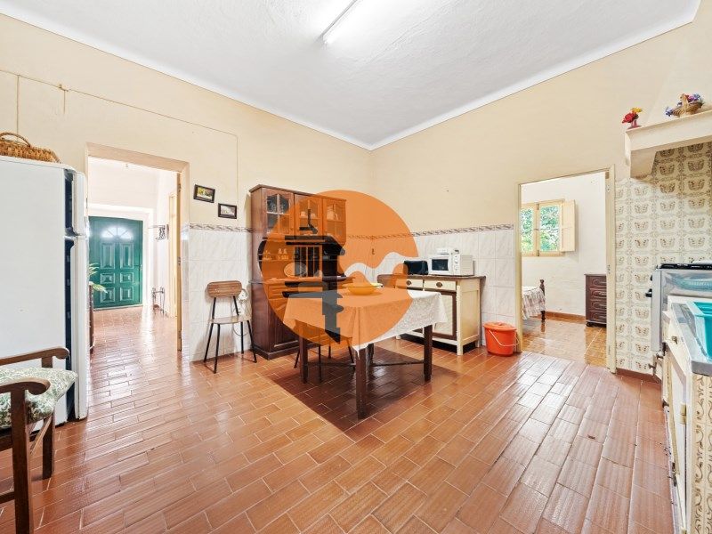 Property photo 3 of 26