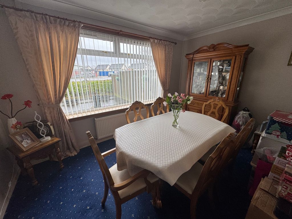 Property photo 3 of 14 3.Jpeg