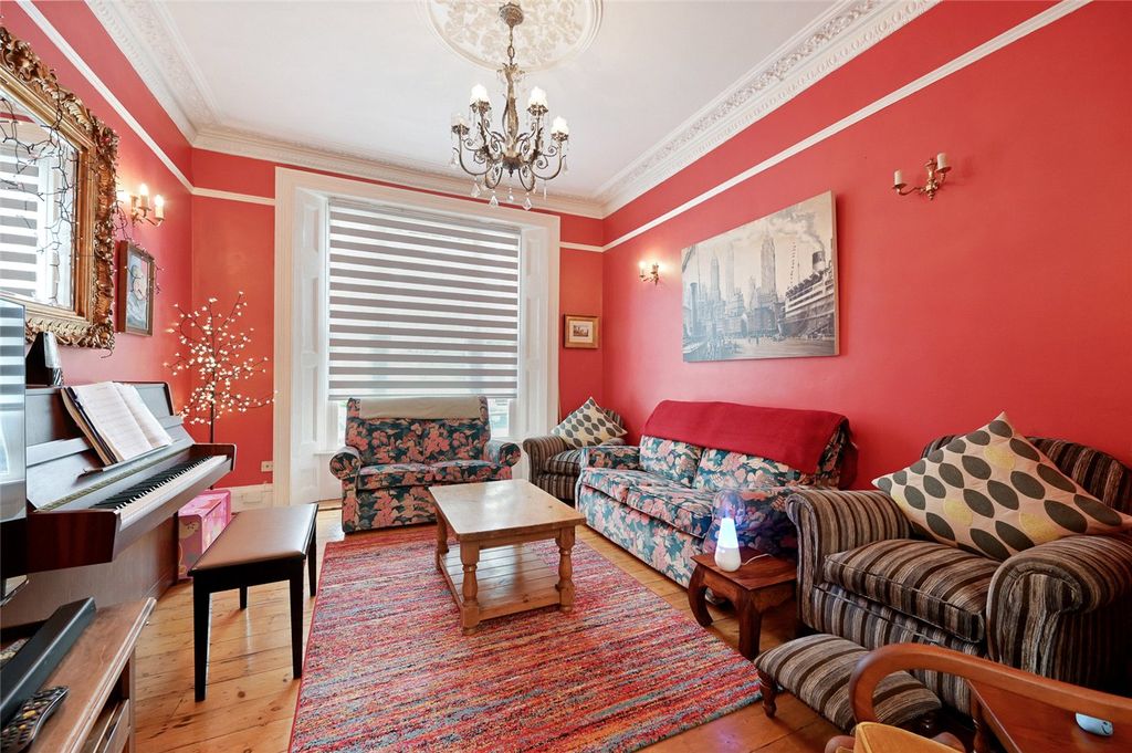 Property photo 2 of 13 Picture No. 16