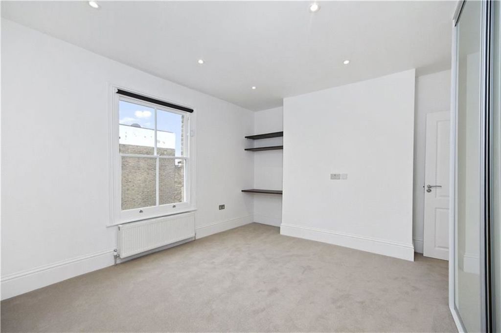 Property photo 3 of 6
