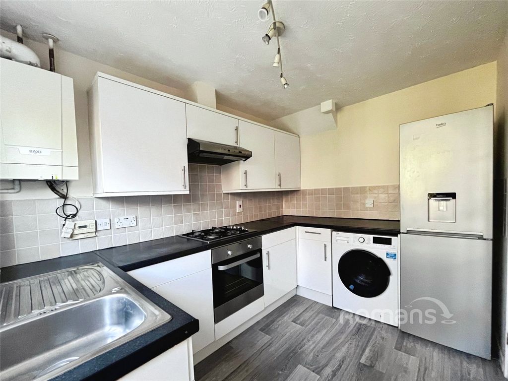 Property photo 3 of 15 Picture No. 26