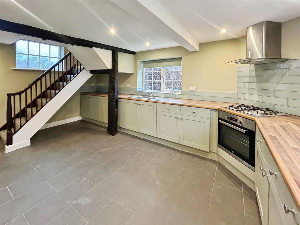 Property photo 3 of 14 ce8452E7-13.Jpg