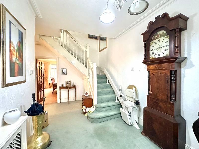 Property photo 2 of 21 Photo 4