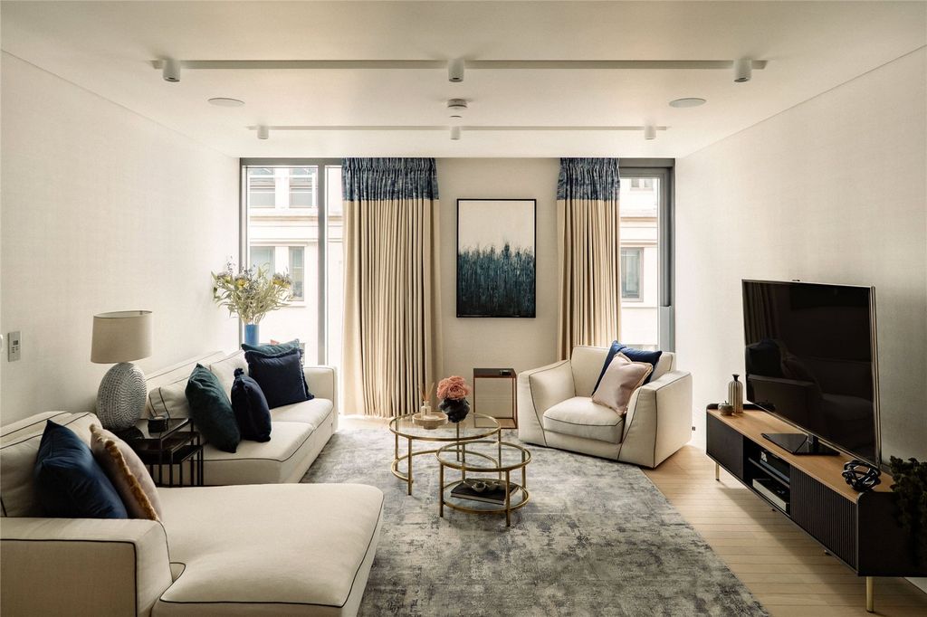 Property photo 1 of 20 Reception Room