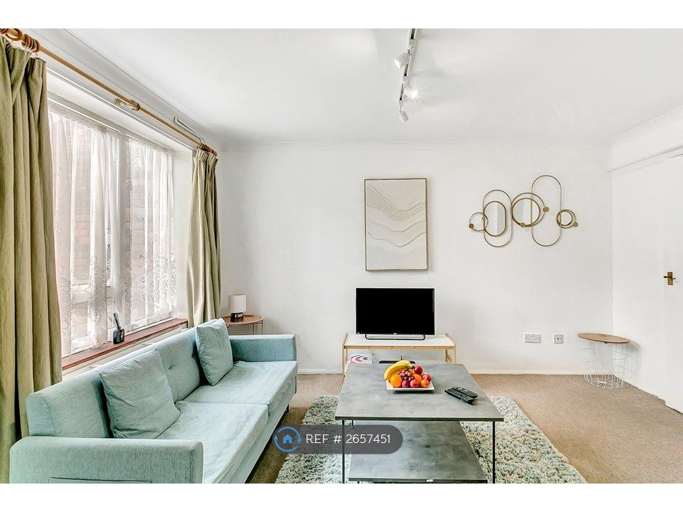 Property photo 2 of 26