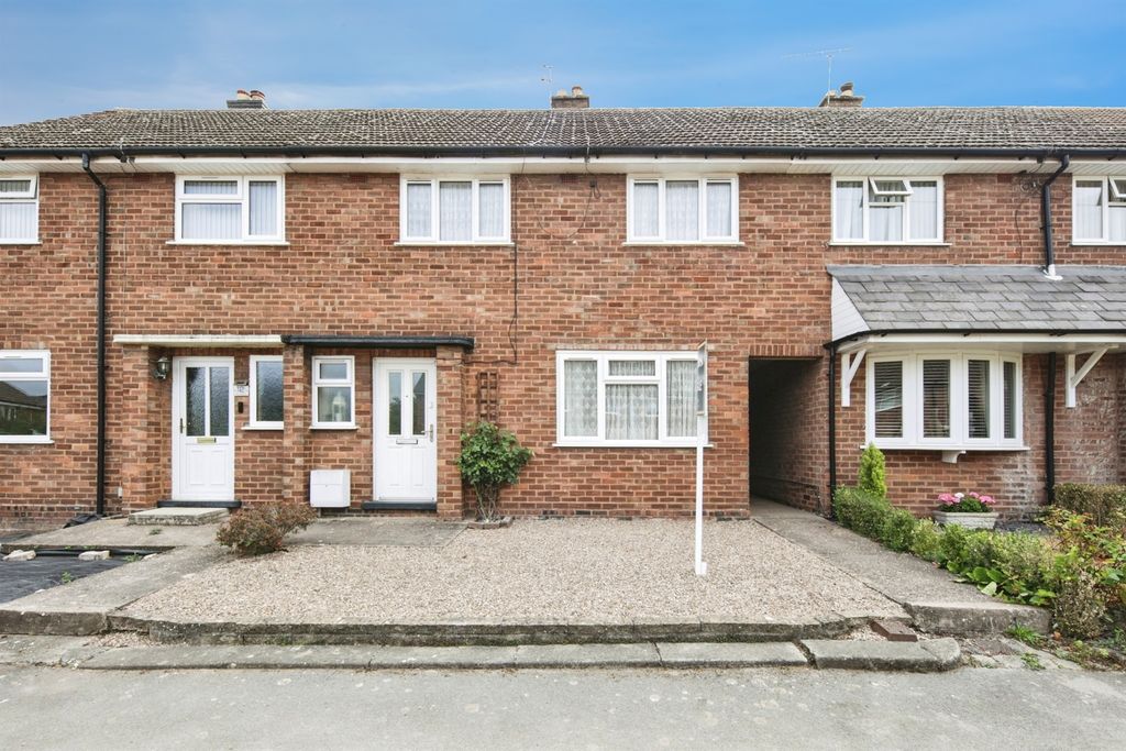 Property photo 1 of 18