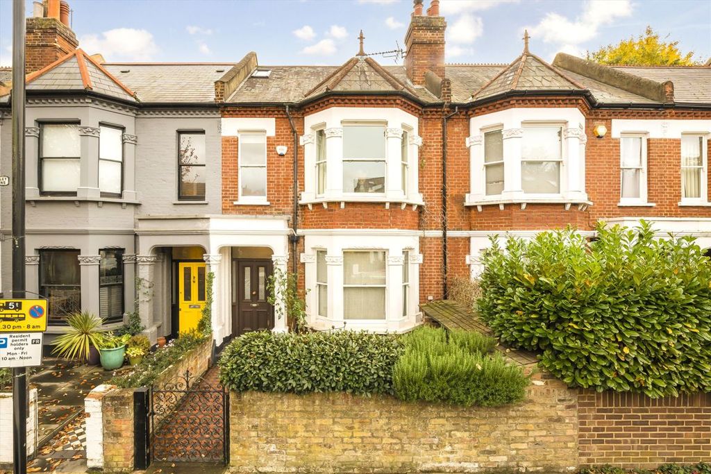 Property photo 1 of 15