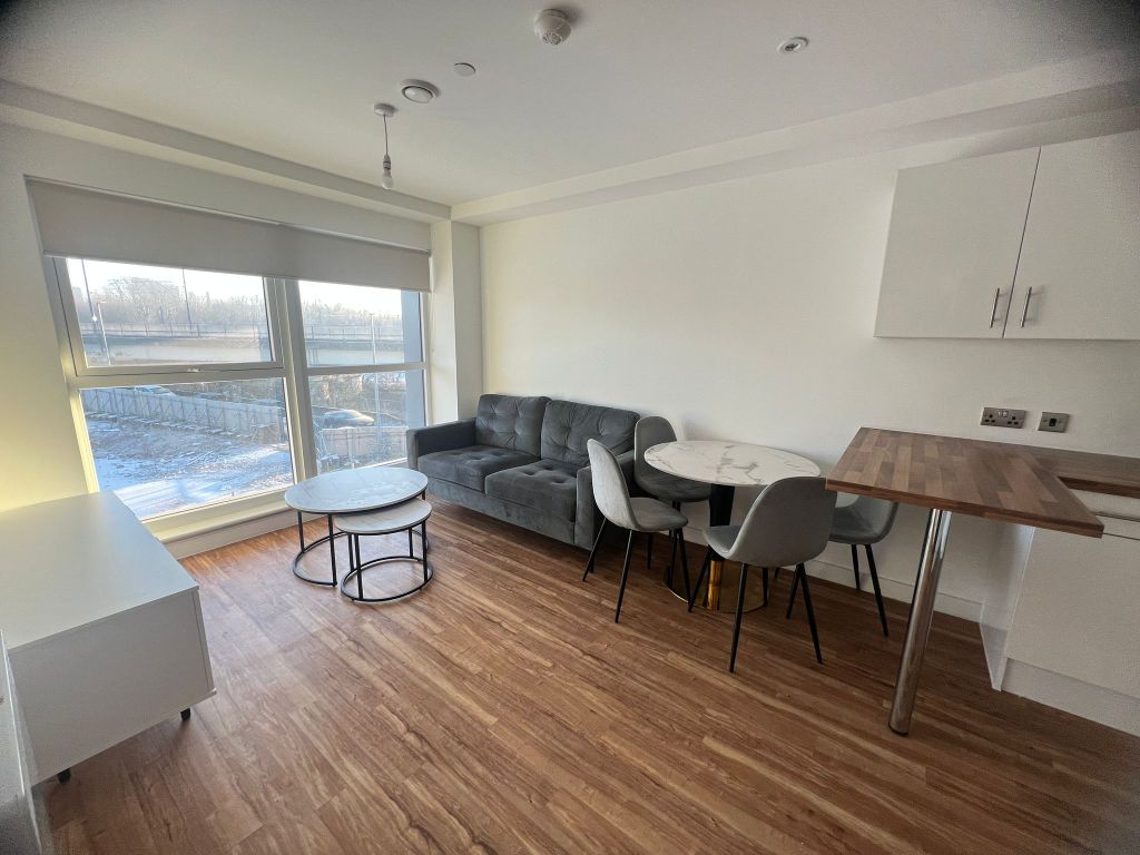 Property photo 2 of 12