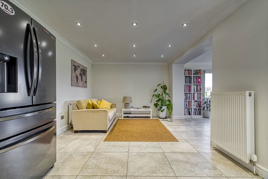 Additional image 7 of 5 bed detached house for saleMeadow Croft, Cross Lanes, Wrexham LL13