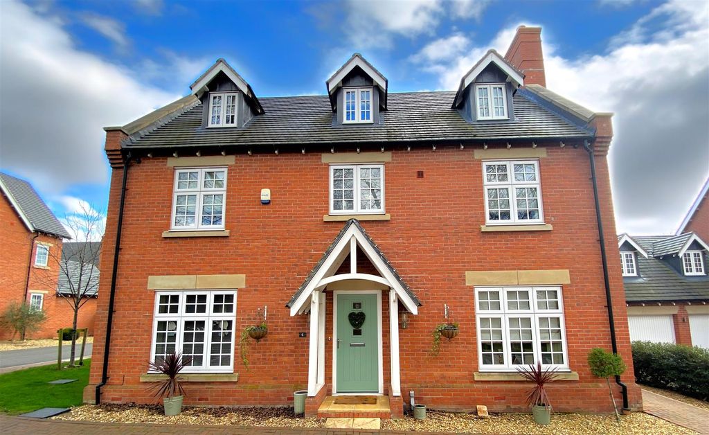 Property photo 3 of 29 Font Elevation.Jpg