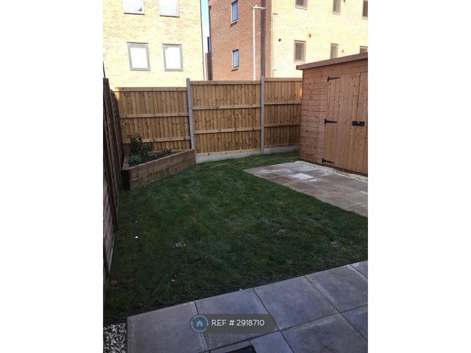 Property photo 3 of 16 Garden