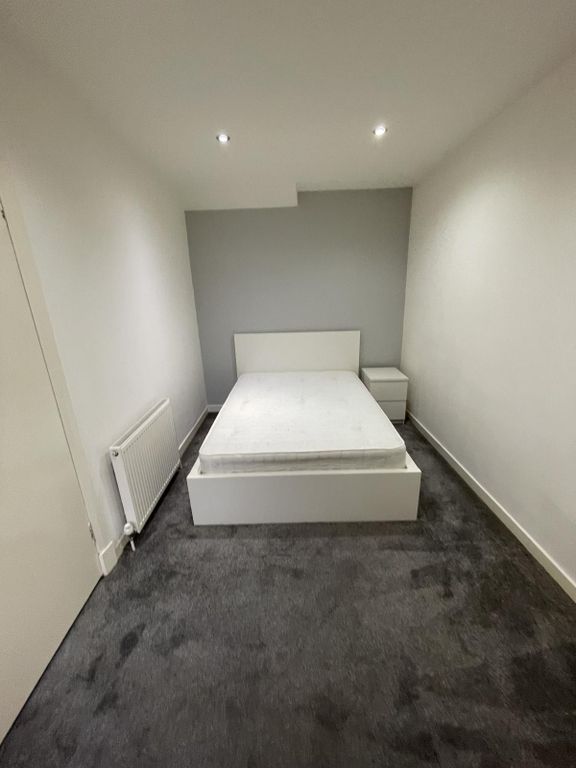 Property photo 3 of 10 Https://Cdn.Rmcloud.Online/Rmc-Temp-Live/Rent/1871