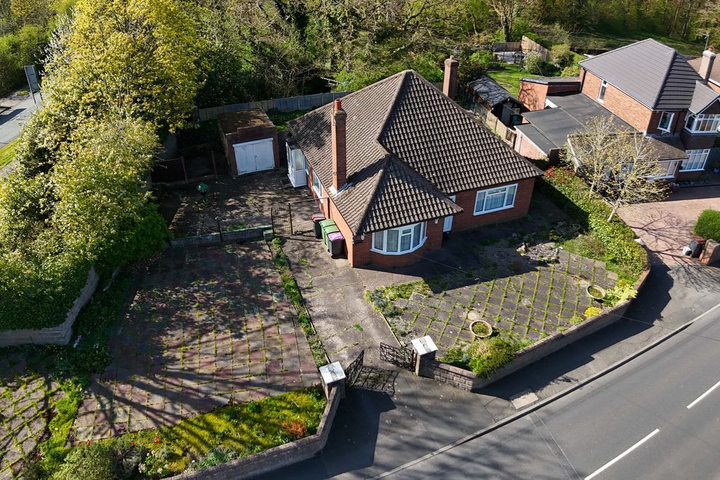 Property photo 2 of 17 Photo 2