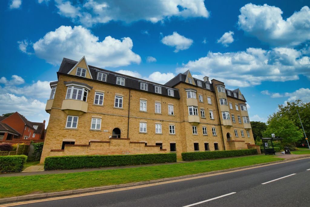 Property photo 1 of 7