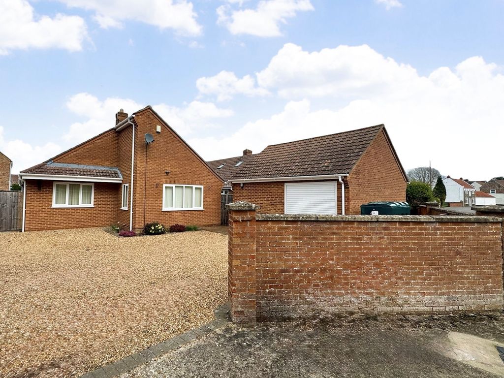 Property photo 1 of 15 Front