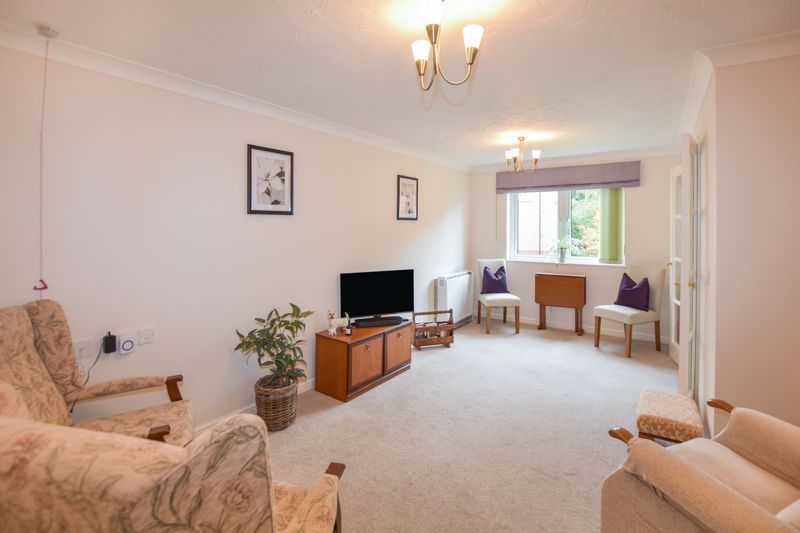 Property photo 3 of 16 Photo 5