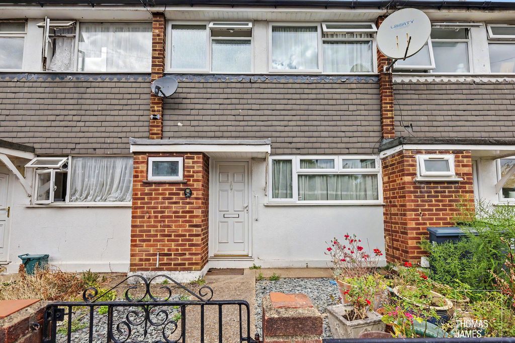 Property photo 1 of 16