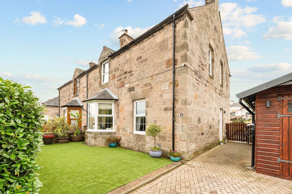 Property photo 1 of 22