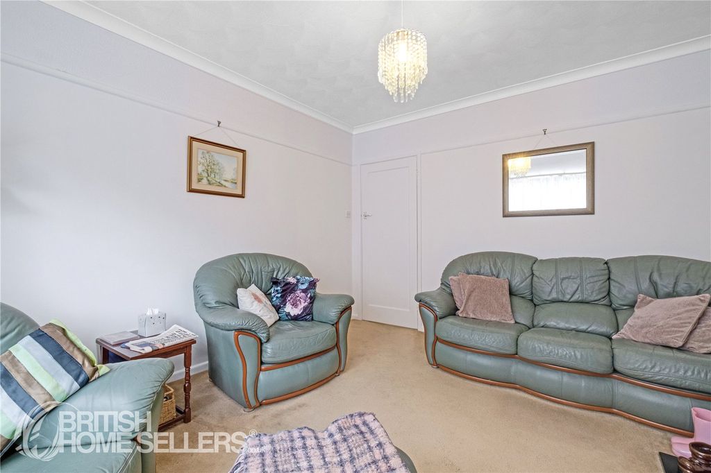 Property photo 3 of 15 Picture No. 12