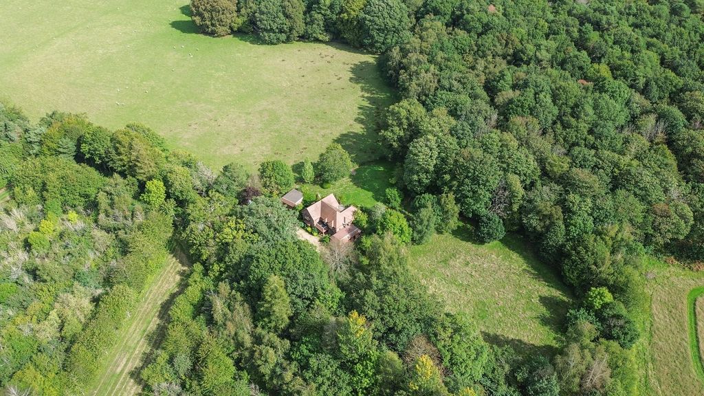 Property photo 2 of 47