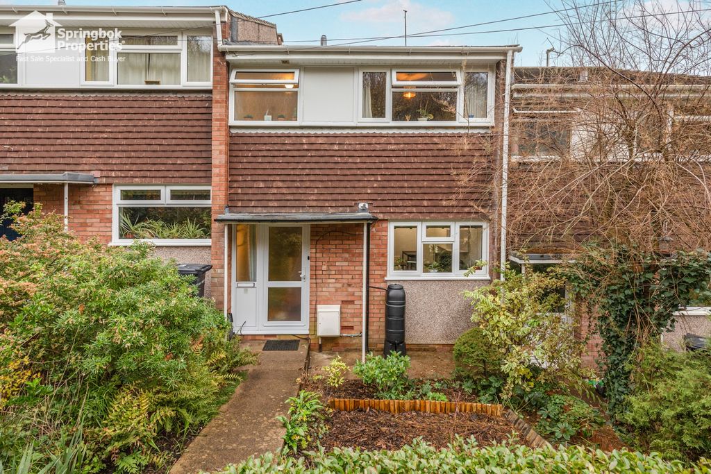 Property photo 1 of 18 Front View