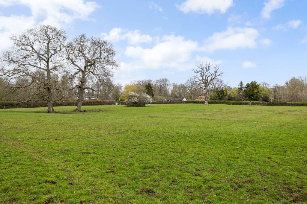 Property photo 3 of 5 Picture No. 04