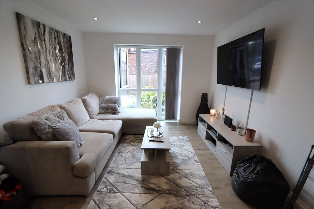 Property photo 2 of 9 Picture No. 07