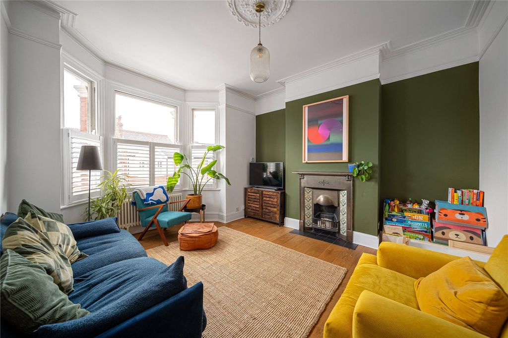 Property photo 2 of 14 Picture No. 08